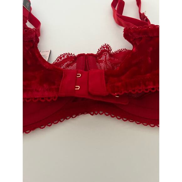 Victoria's Secret Women's Dream Angels Push Up Bra without Padding Red Size 34D - Picture 6 of 13